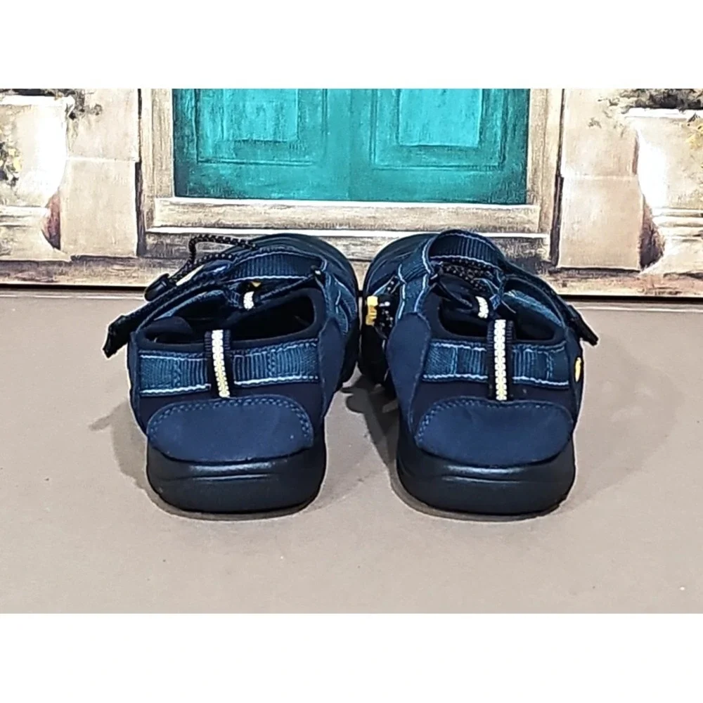Keen Sandals Kids 5 Newport H2 Fisherman Hiking Water Shoes Navy 1006557